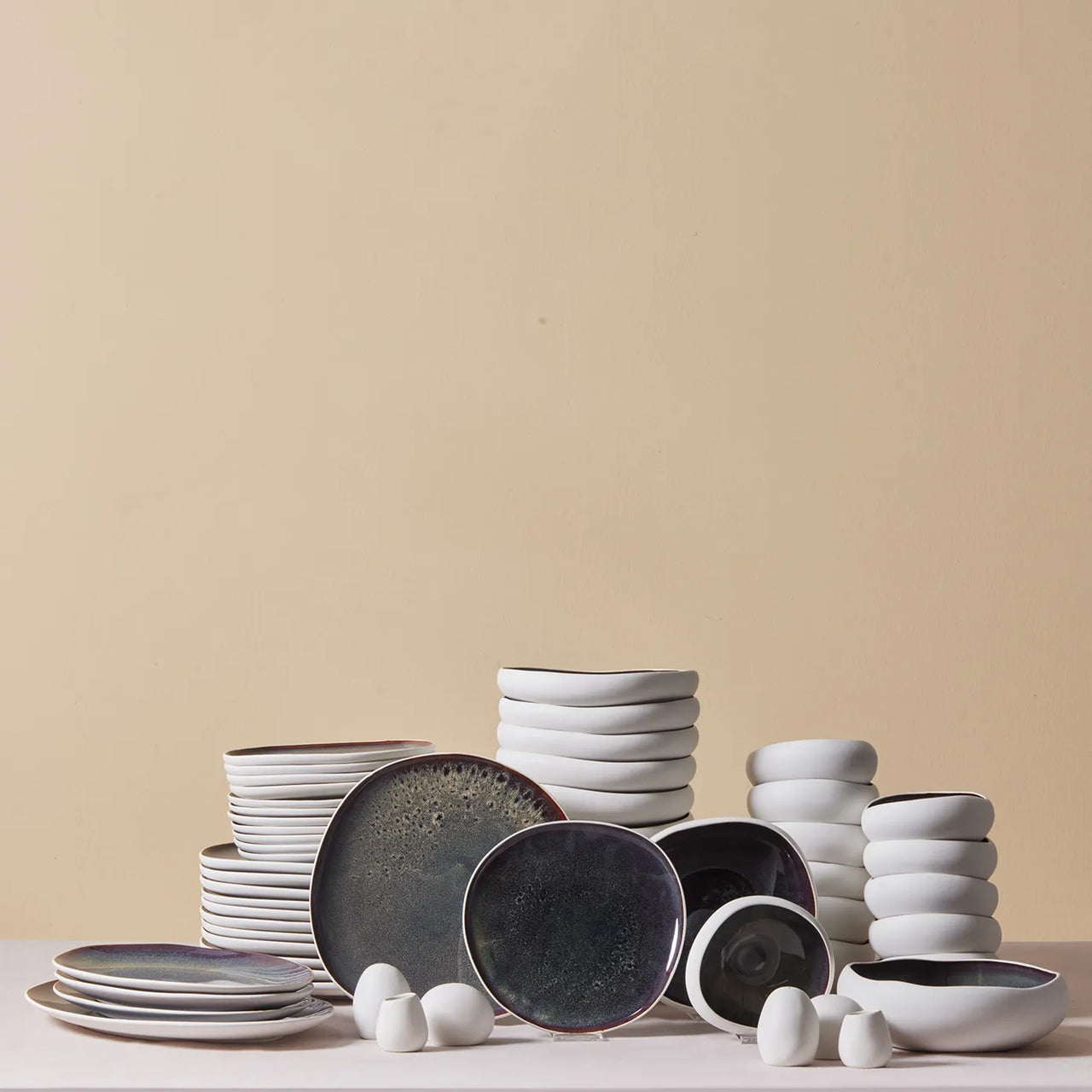 Juego de Vajilla Premium de 52 Piezas para 12 Personas – Cerámica Stoneware Blanca